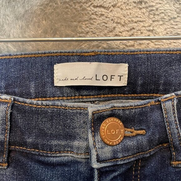 LOFT Women Classic Preppy Embroidered Slim Skinny Ankle Crop Dark Wash Jean 2 - Picture 6 of 11